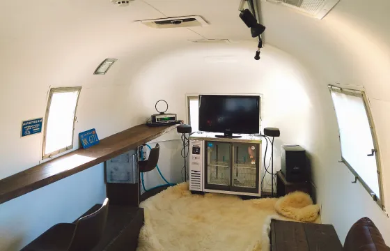 トレーラーハウス内観
